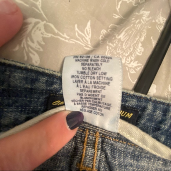 Guess Denim Flare Jeans - Picture 6 of 6